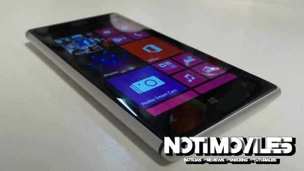 Nokia Lumia 825,Detalles Sobre su Pantalla de 5,2 Pulgadas
