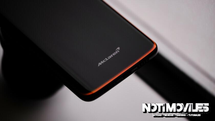 OnePlus-6T-McLaren-Edition-Edited-5-of-16-840x473.jpg