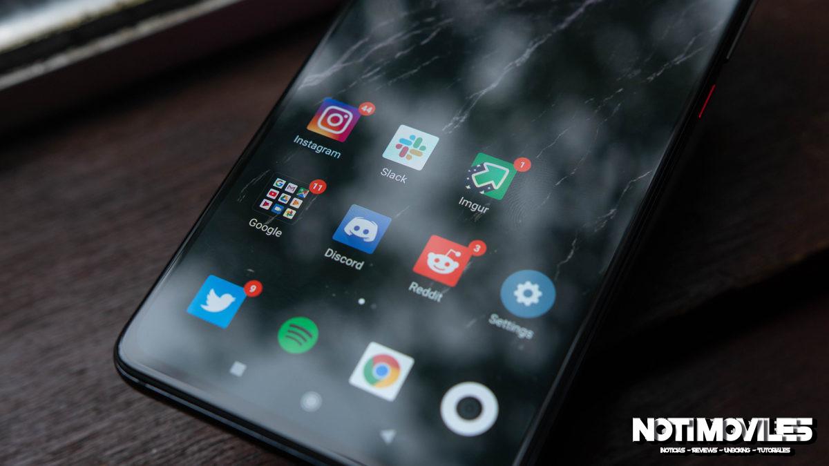 Xiaomi-Mi-9T-Close-up-on-display-1200x675.jpg