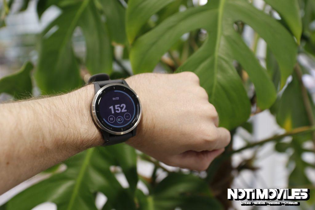 Garmin-Vivoactive-4-worn-1024x683.jpg