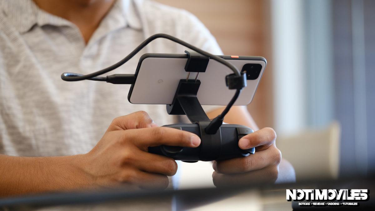 Google-Stadia-playing-on-phone-2-1200x675.jpg