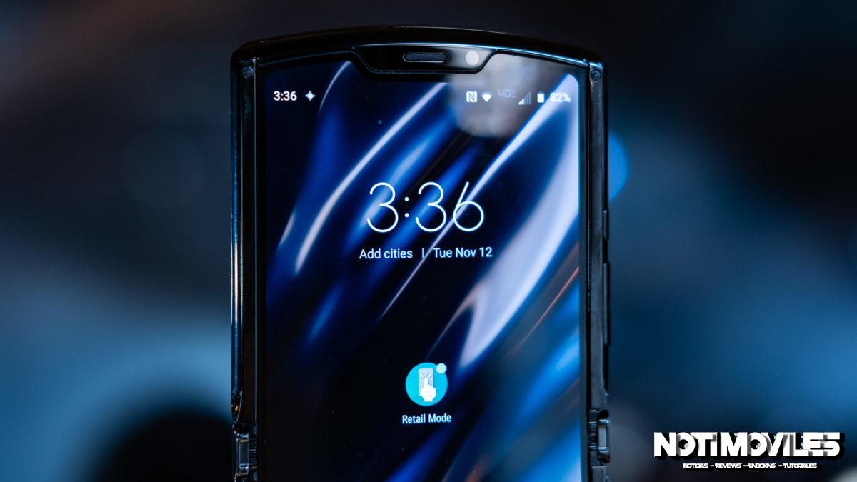 Moto-Razr-foldable-unfolded-top-of-screen-1-1200x675.jpg