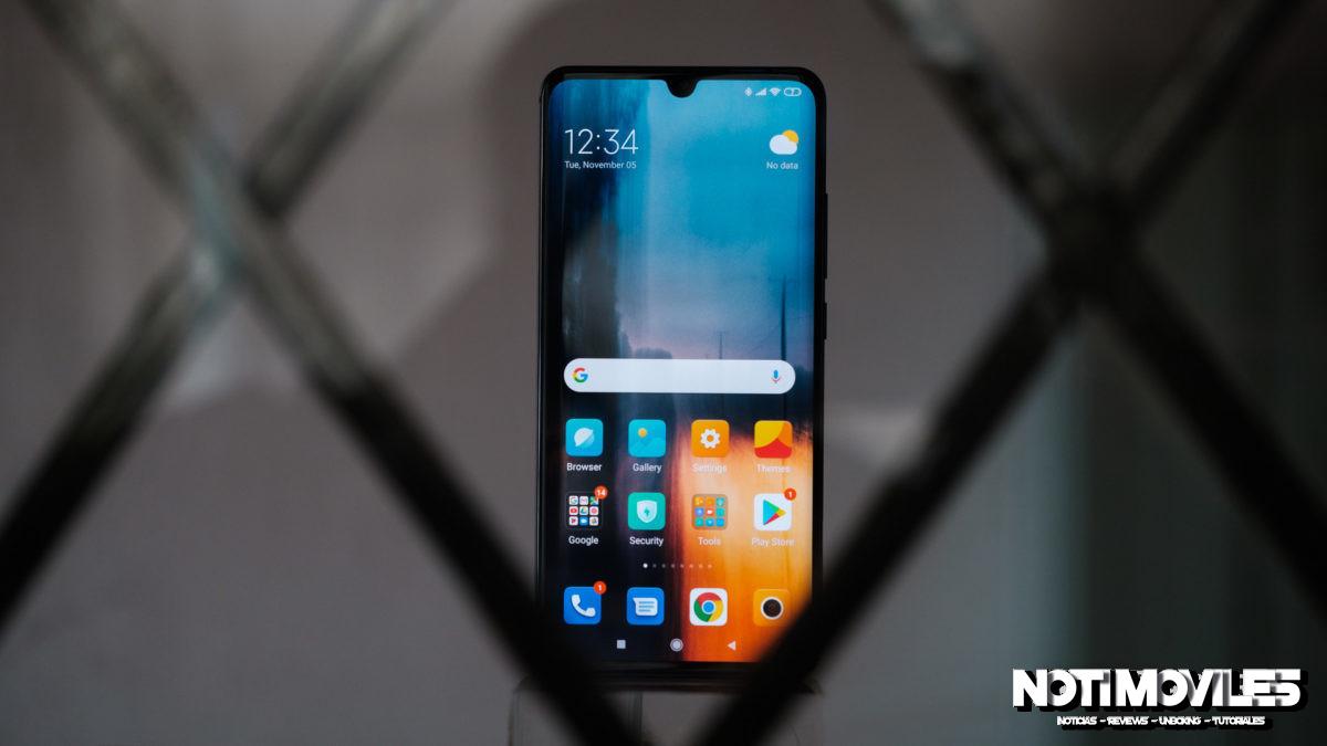Xiaomi-Mi-Note-10-screen-behind-glass-1200x675.jpg