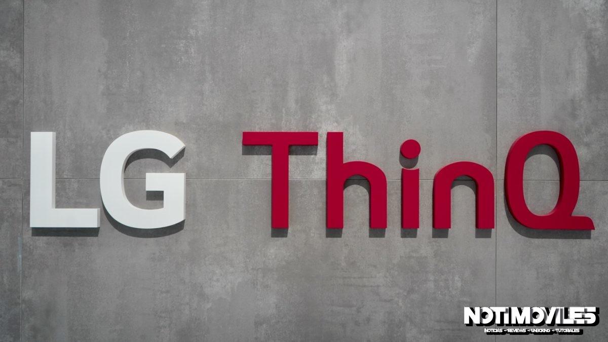 Las imágenes de LG V60 ThinQ muestran conector para auriculares, batería enorme, más