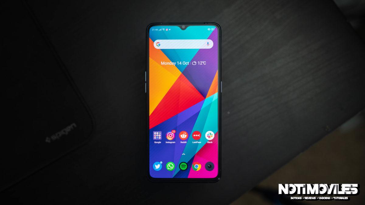 Realme-X2-Pro-front-display-view-of-home-screen-top-down-1200x675.jpg