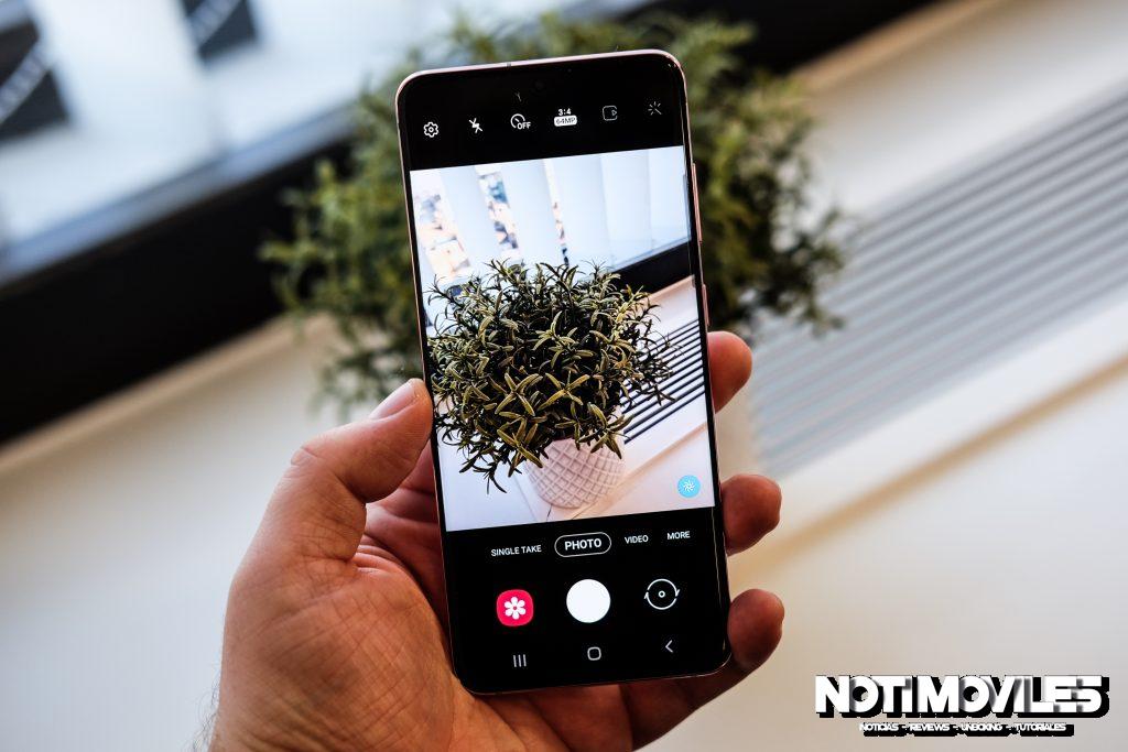 Samsung Galaxy S20 Review