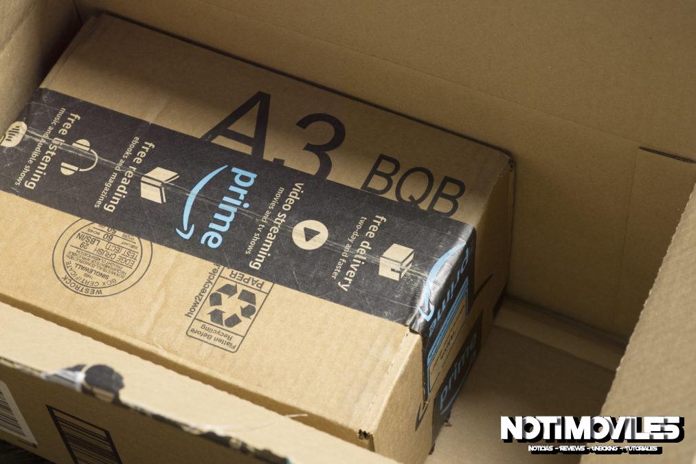amazon-box-amazon-prime-parcel-1013x675.jpg