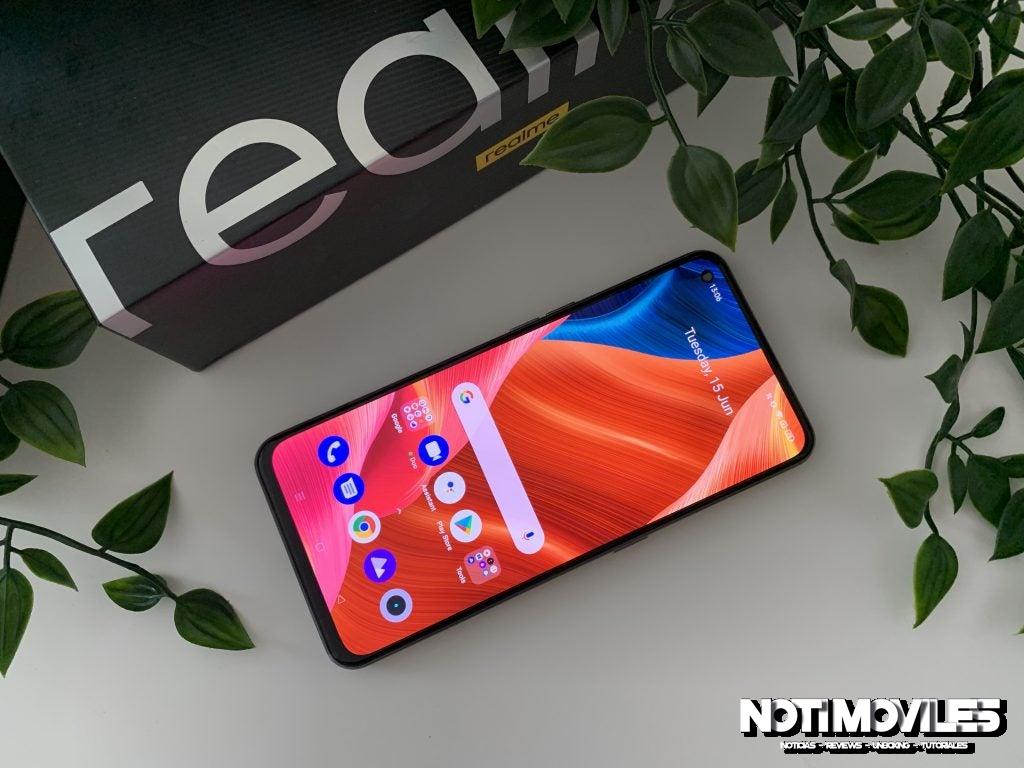 Realme-GT-front-1-1024x768.jpg