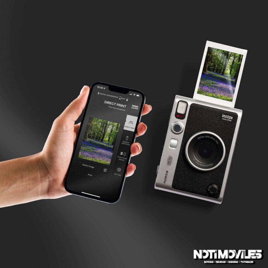 instax-mini-Evo_300dpi_2000px-1024x1024.jpg